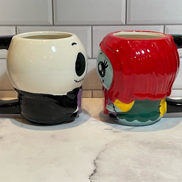 The Nightmare Before Christmas Valentine’s Day Mug Set - Picture 2 of 5